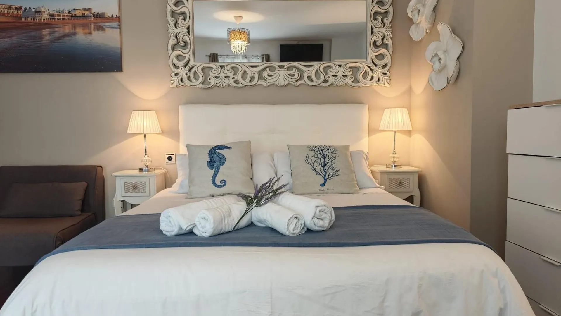 El Estudio Del Marques Little Apartments Cadiz 0*,  Spain